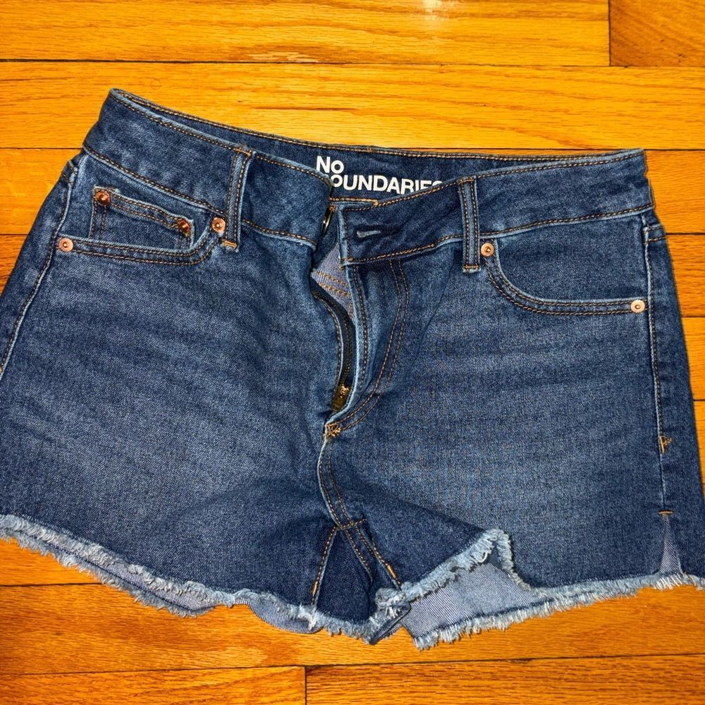 No Boundaries Women's Dark Blue Jean Shorts